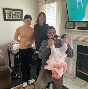 Meet your Posher, Stephanie